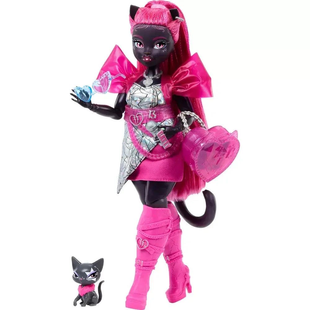 Monster High Catty Noir Core Doll